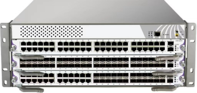 N6800-03E機框式核心交換機248GS SFP +48GE+ 4*10G SFP